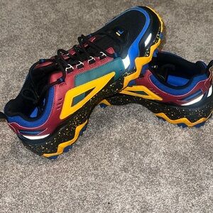 Men’s FILA’s Size 12